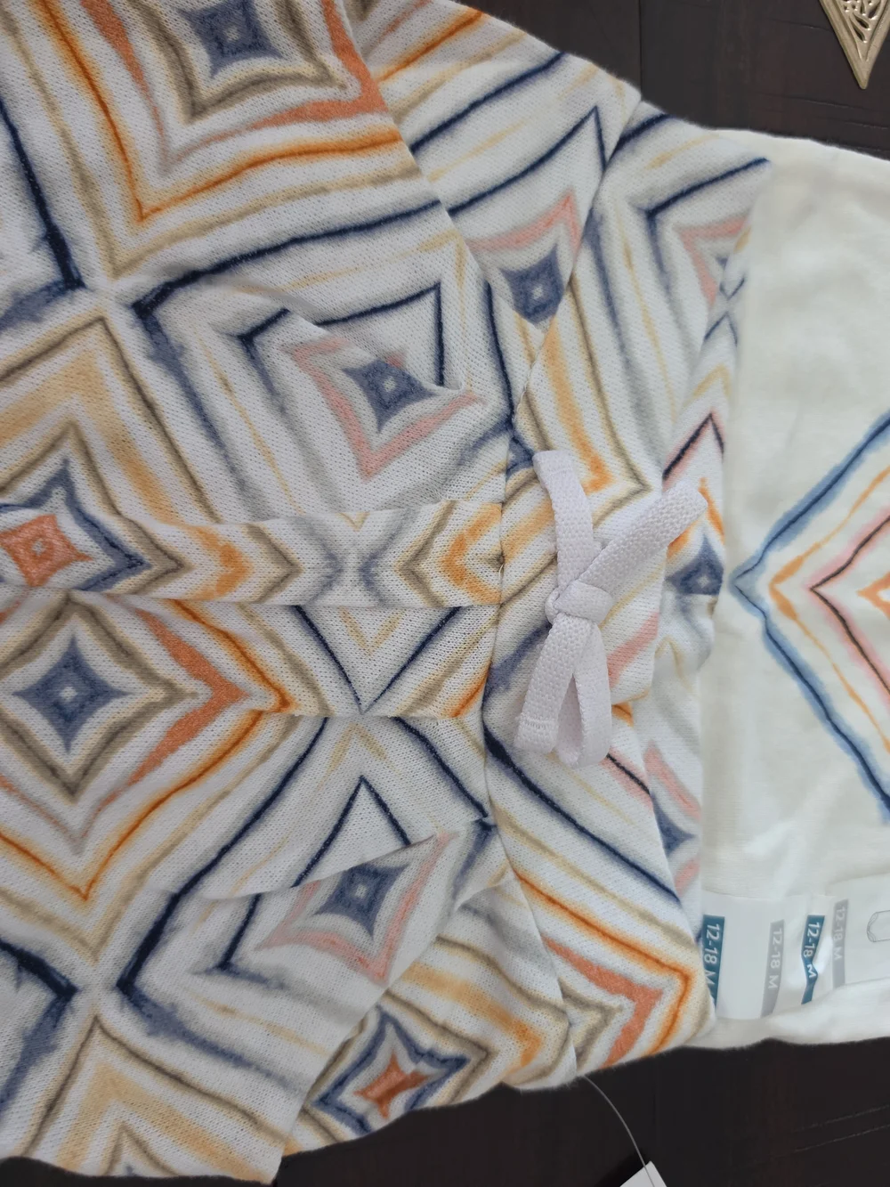 NWT Old Navy Baby Mix Match Set Beautiful Bodysuit 12-18M Geometric Pants 18-24M
